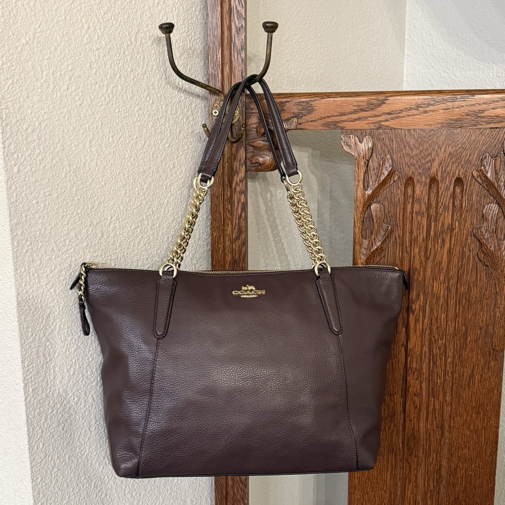 COACH Ava Chain Tote Oxblood Burgundy Leather Gold Hardware F22211 No Bag Charm